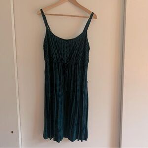 Torrid Size 2 Green Hearts Dress